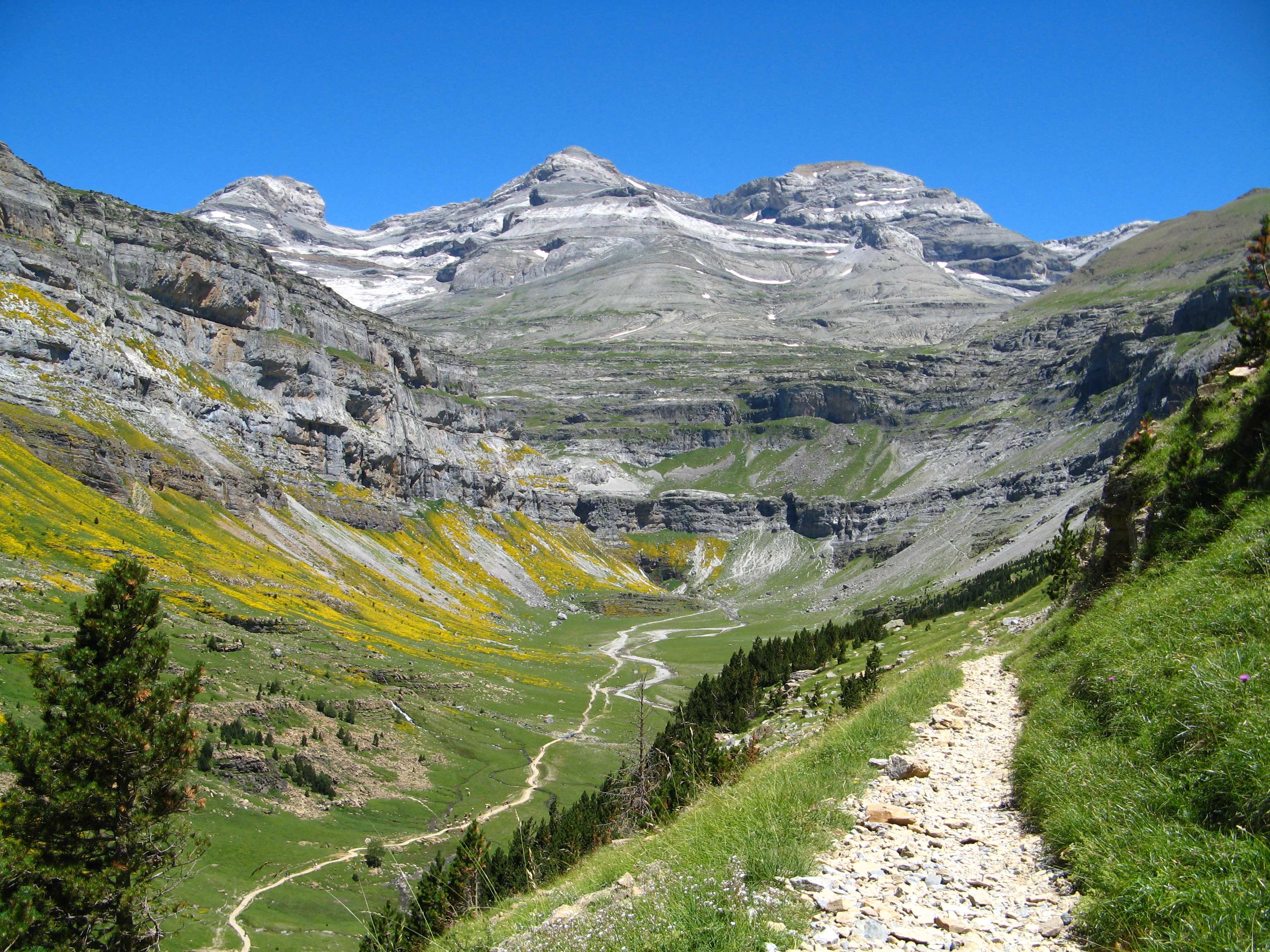 Macizo de Monte Perdido visto desde el Circo de Soaso, Ordesa