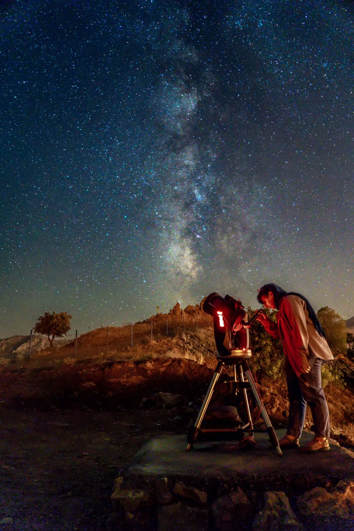 Cielo nocturno estrellado en el Puerto de la Bonaigua