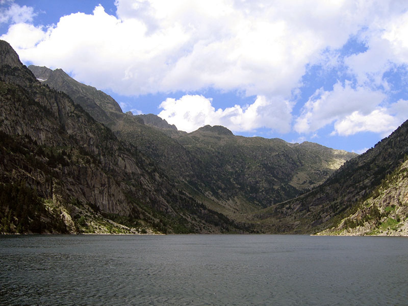 Embalse de Cavallers, punto de partida de la ascensión al Besiberri