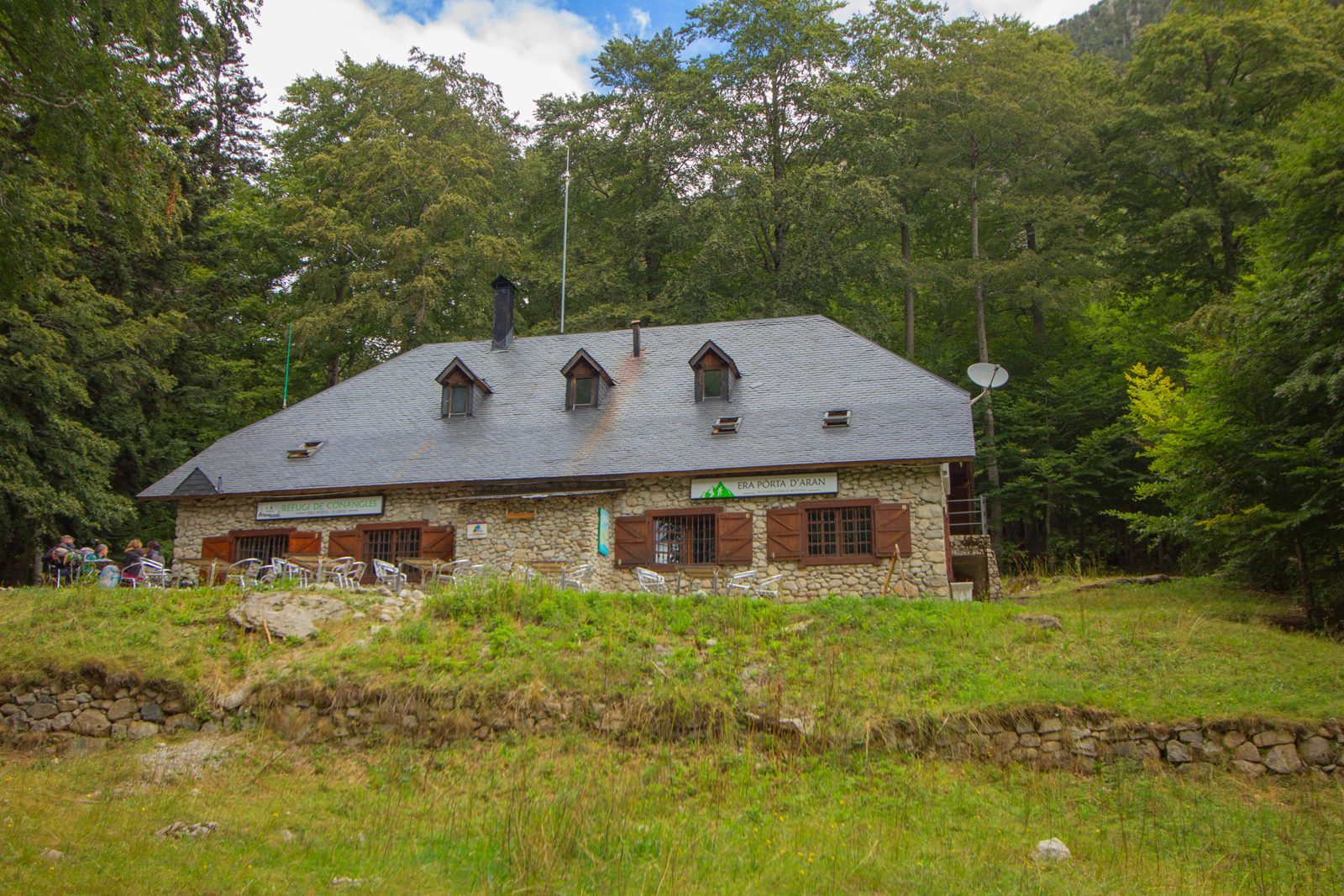 Refugio de Conangles, punto de partida de la ascensión al Tuc de Mulleres