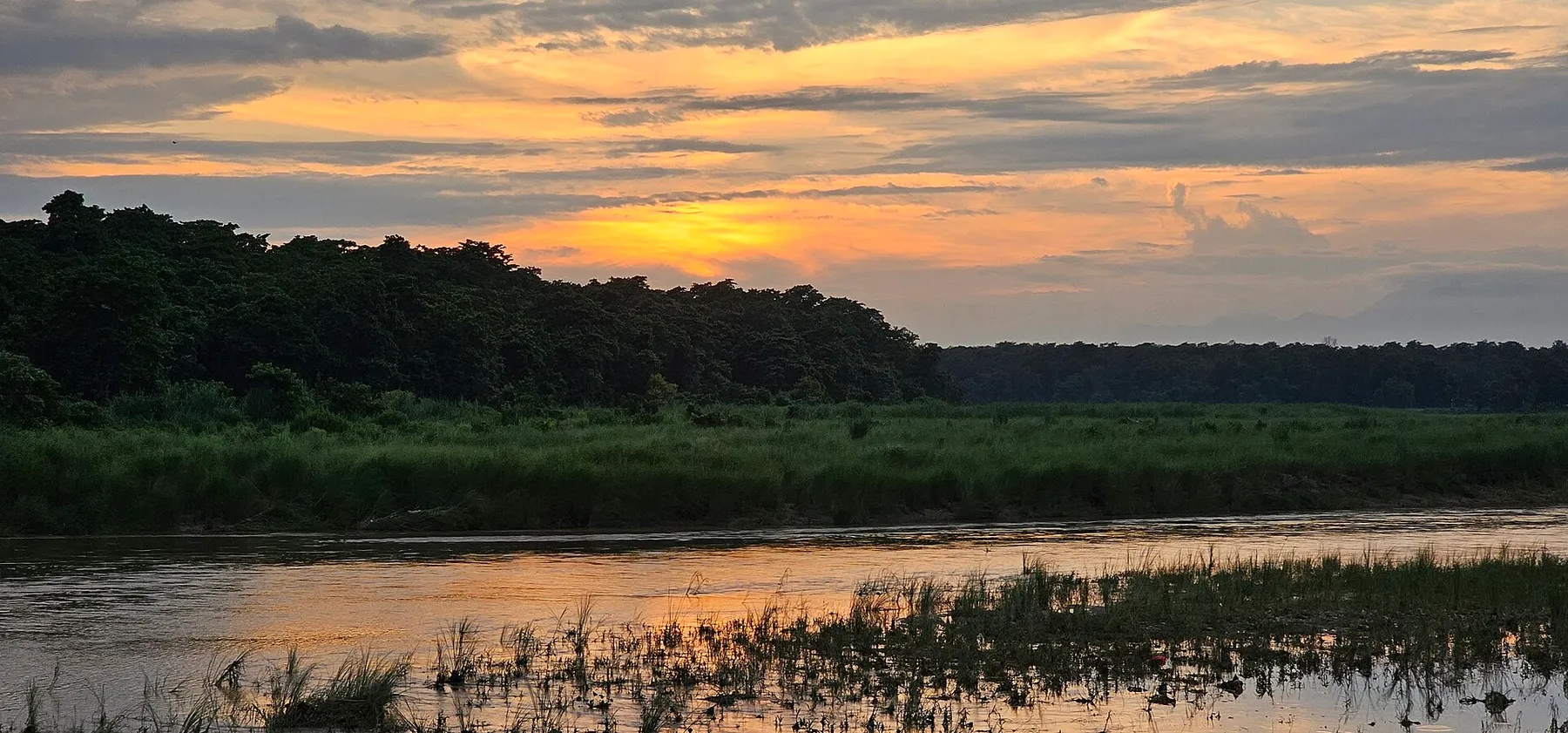 De Katmandú a Chitwan