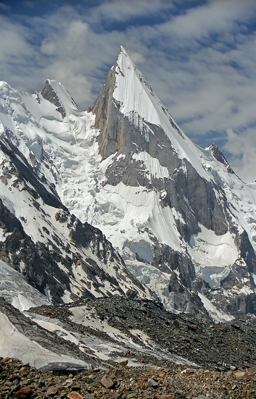 El paso Gondogoro La y el Laila Peak