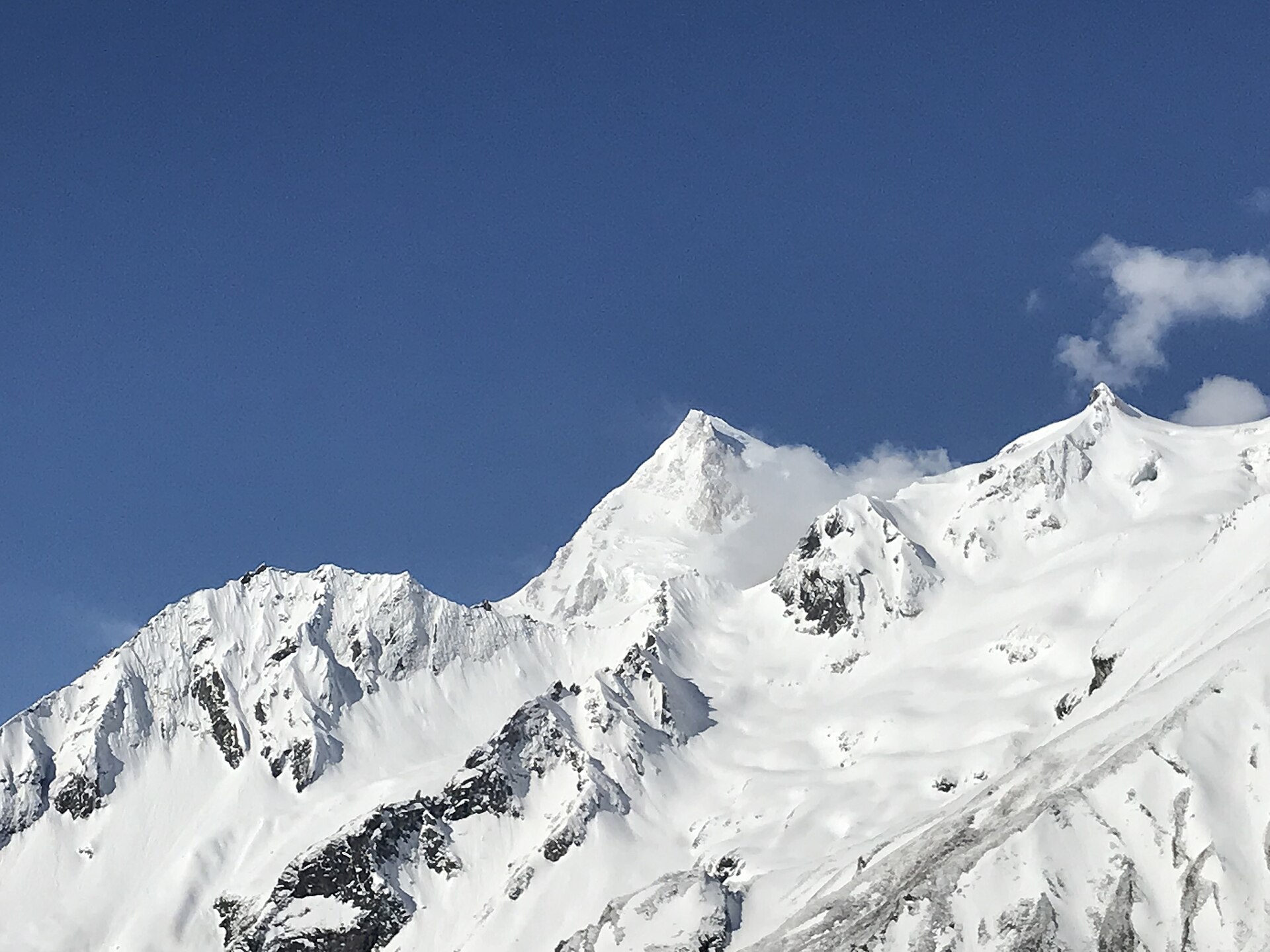 El paso de Larkya La, 5.106 m