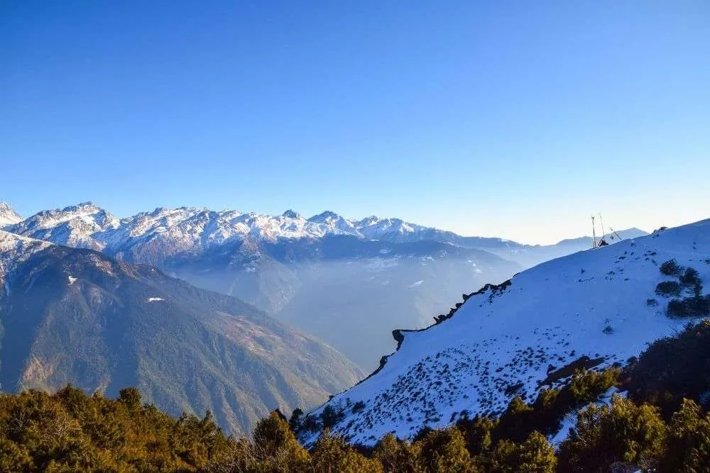 Nagthali a Thuman (2.338 m)