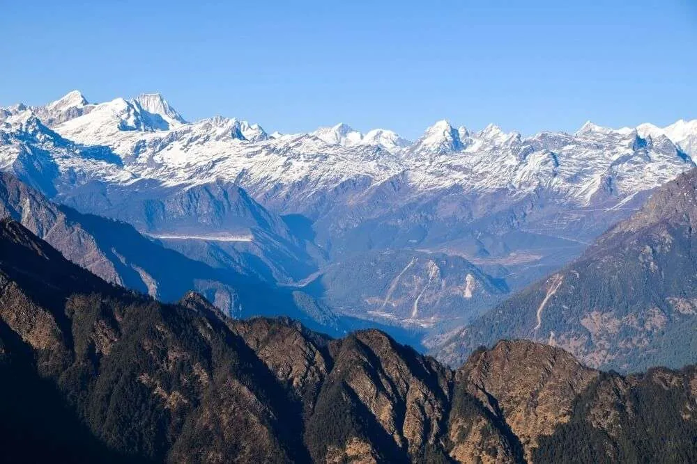 Gatlang a Tatopani (2.607 m)