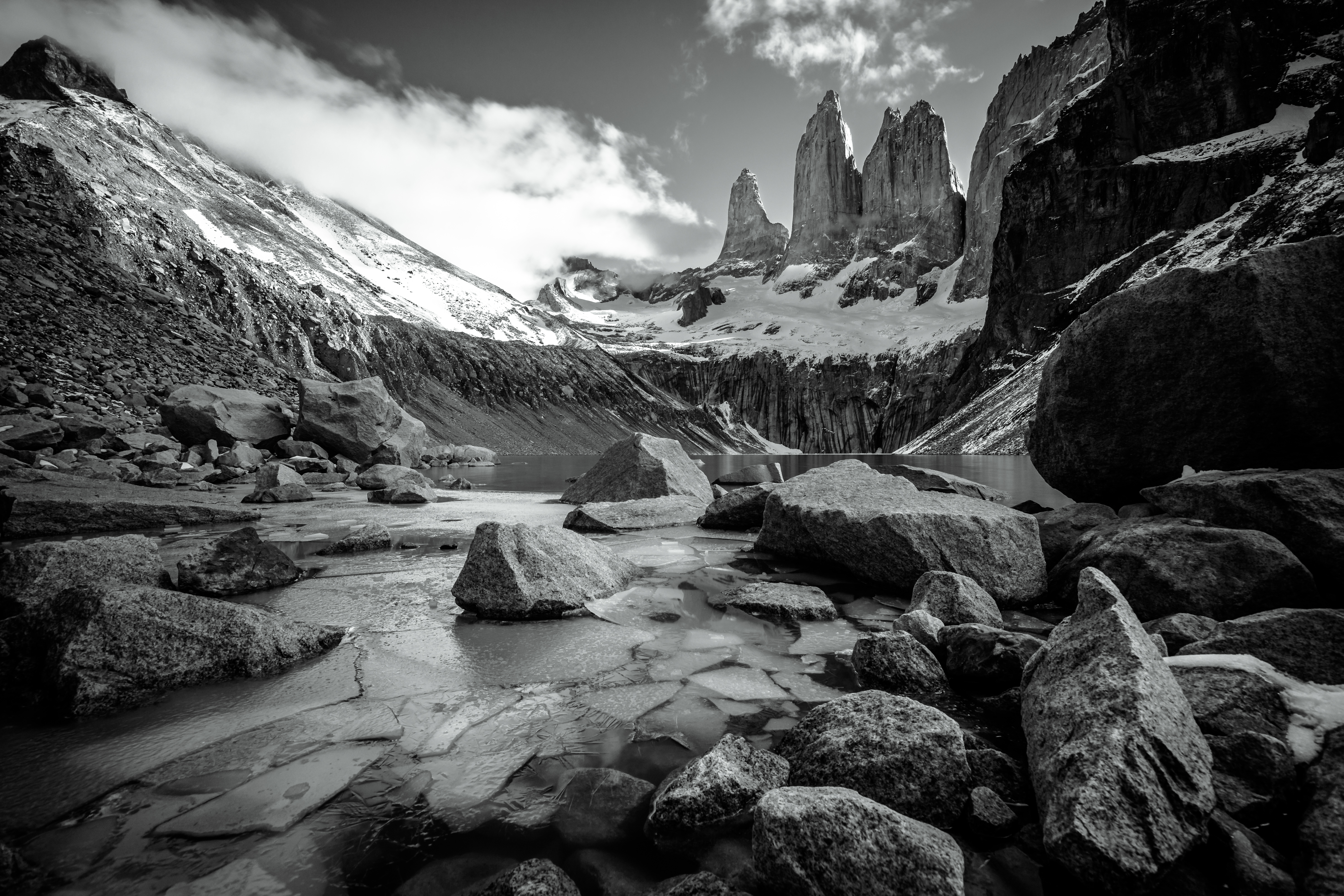 Torres del Paine · Trekking Base Torres