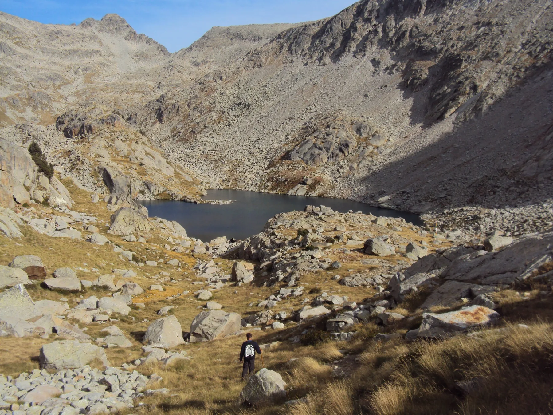 Umbrales y escalones — referencia visual de geología